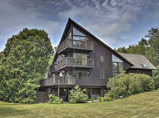 15 View Point Rd, Putney, VT 05346