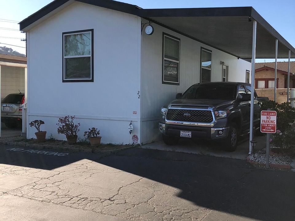 1st image of 4132 N Ventura Ave Space 22
