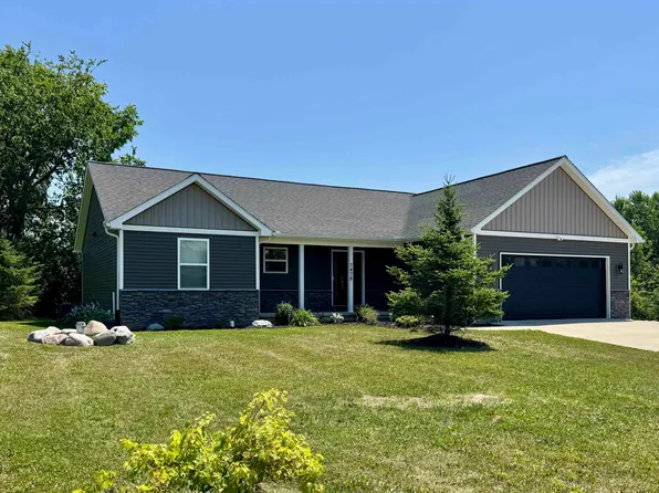 7478 Tara Ct, Goodrich, MI 48438