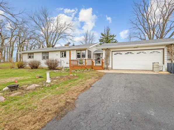 2280 Rock City Rd, Ridott, IL 61067