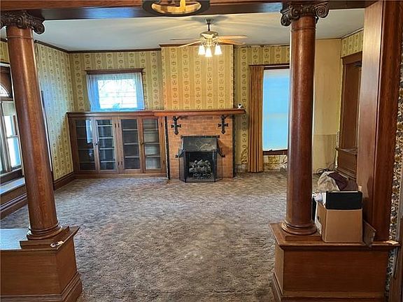 4th image of 2712 Penn St