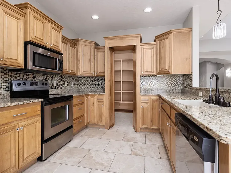 46 Whispering Wind Way — Photo 15
