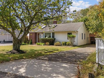 30 Thorburn Avenue, Patchogue, NY, 11772