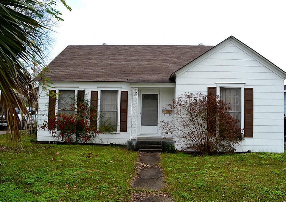 1st image of 511 Avenue B