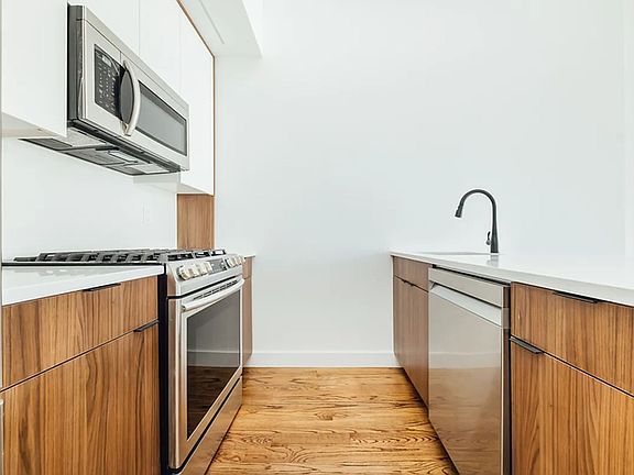 5th image of 901 Herkimer St APT 2F