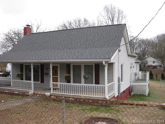 2nd image of 1719 Haynes Ave