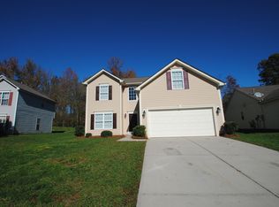 1539 Summit Ridge Ln, Kannapolis, NC 28083