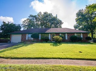 1490 Spruce Ct, Radcliff, KY 40160