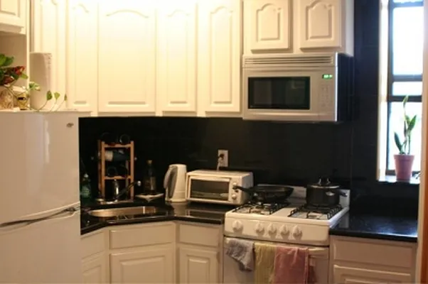 Rented by Citi Habitats | media 27