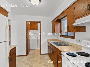 141 Maple Ave S #2, Slinger, WI 53086