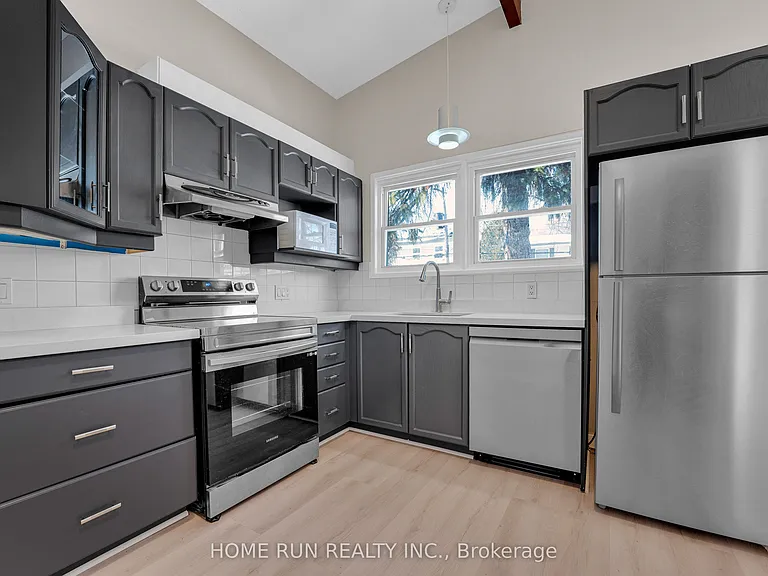 1259 Meadowlands Dr E — Photo 20