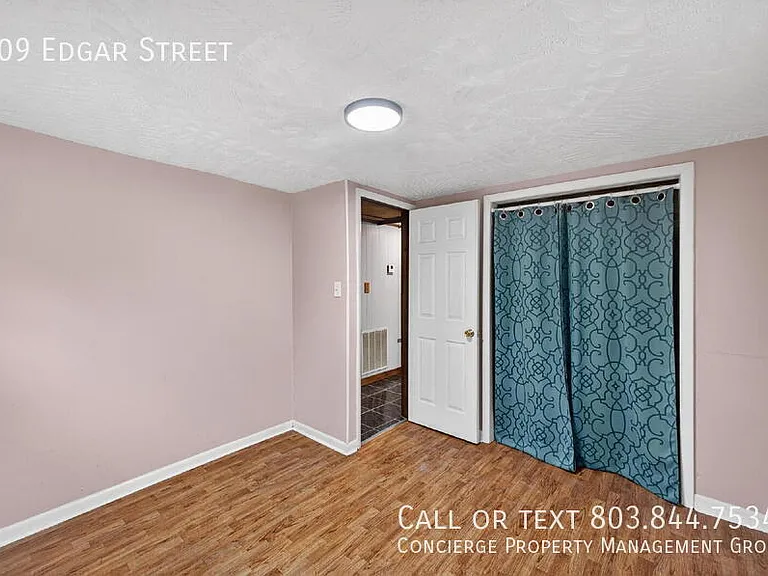209 Edgar St — Photo 15