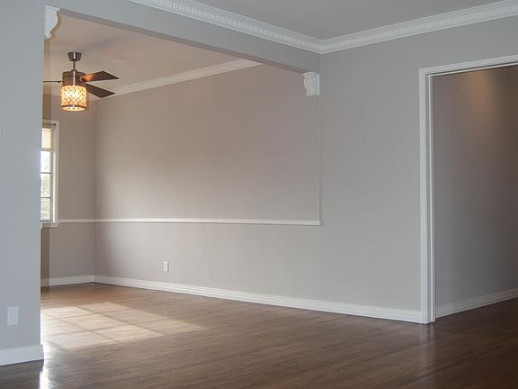 2nd image of 616 San Vicente Blvd APT C