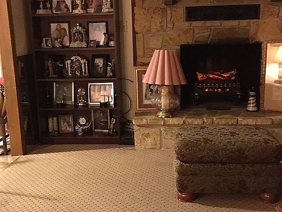 5th image of 505 Red Oak Ln