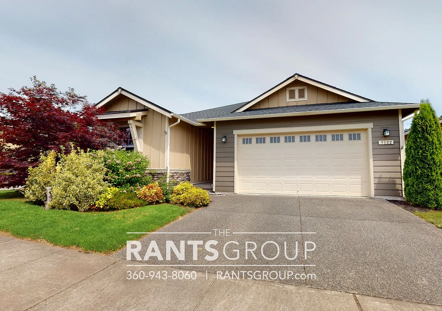 Beautiful rambler in The Preserve a lovely, planned community Pet Friendly and Spacious! — Photo 1