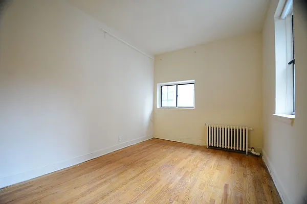 Rented by Cooper & Cooper Real Estate | media 13