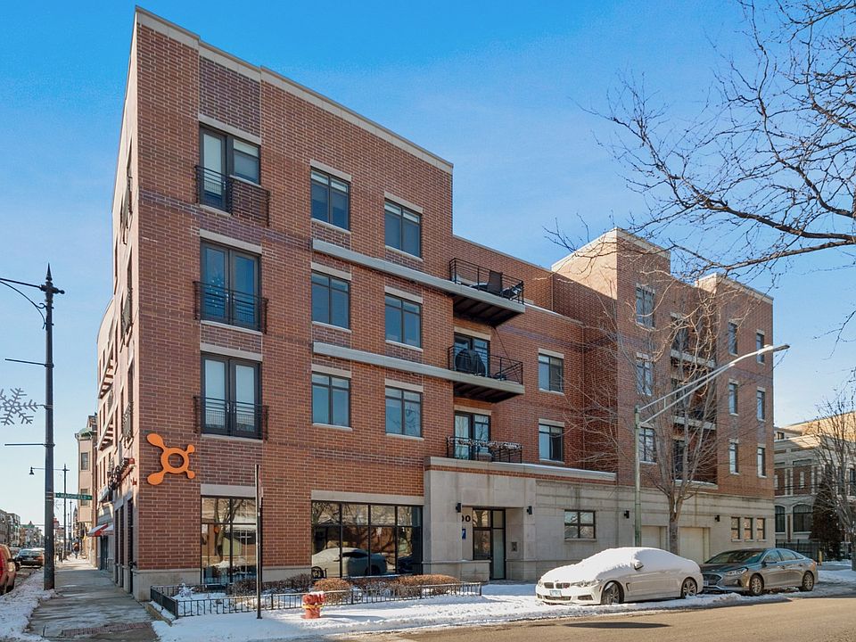 1st image of 1600 N Marshfield Ave APT 205