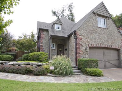 2738 Woodward Blvd, Tulsa, OK, 74114