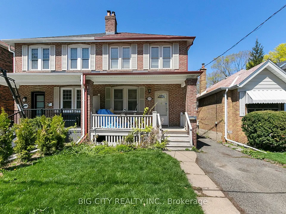 178 Douglas Ave #LOWER
