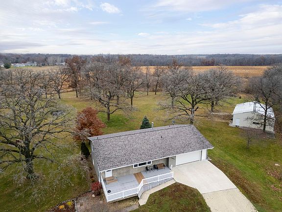 4th image of 1963 118th St