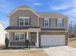 2870 Shale Dr, Davidson, NC 28036