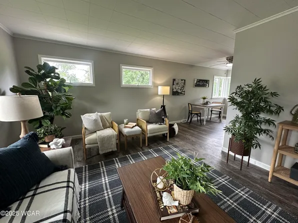 666 S Dewey Ave, Lima, OH 45804