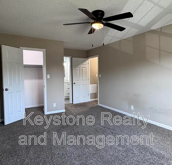 474 Bamburg Dr — Photo 13