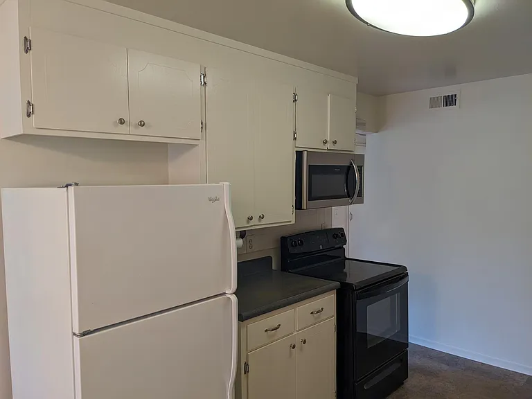 976 S Wolfe Rd #A — Photo 4