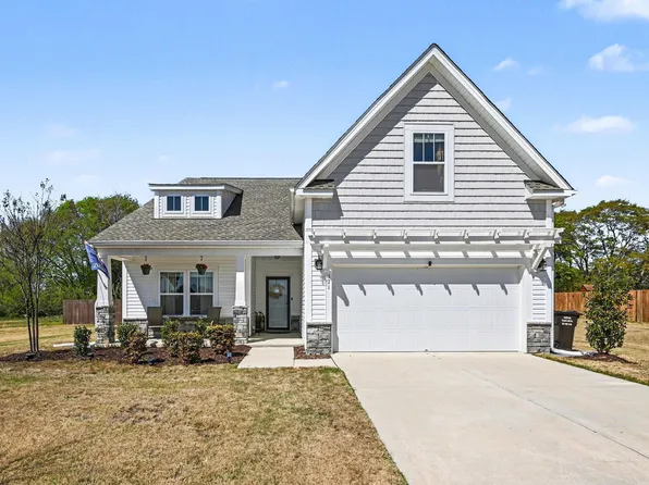 171 Walker Grove Ln, Lillington, NC 27546