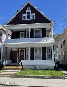 82 Robinson Street, Schenectady, NY, 12304
