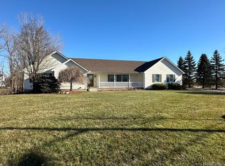 26237 Arsenal Rd, Flat Rock, MI 48134