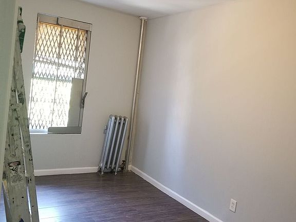 5th image of 1801 Marmion Ave APT 3C