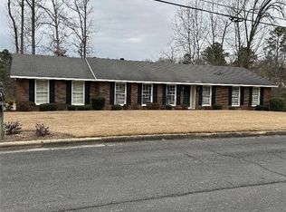 112 Thornwood Dr SW, Rome, GA 30165