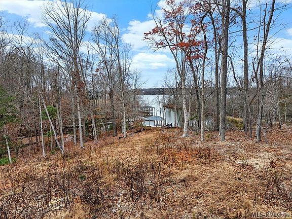 5th image of 113 Sweet Water Creek Ct