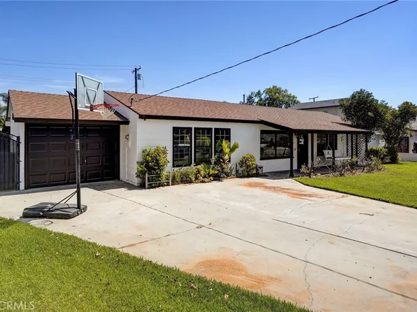 8668 Hoffman Ave, Riverside, CA 92504