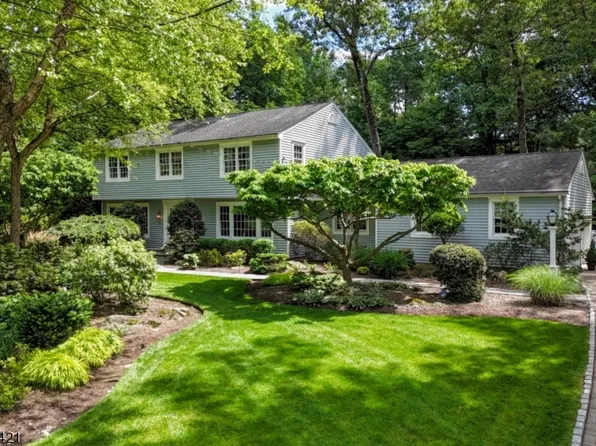 6 Deerfield Ter, Mahwah Twp., NJ 07430