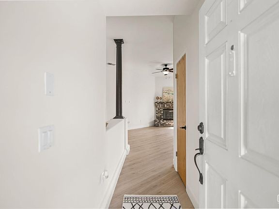 2nd image of 10215 Atakapa Ave