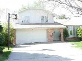 15307 Seward Plz, Omaha, NE 68154