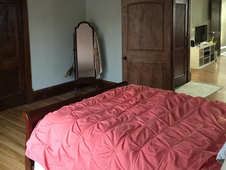 Front bedroom