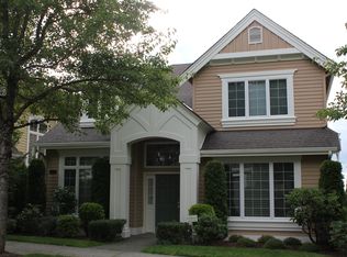 2019 32nd Ave NE, Issaquah, WA 98029