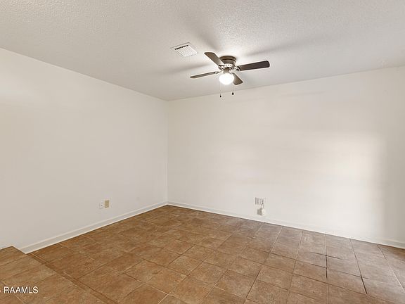 4th image of 113 Valencia Dr