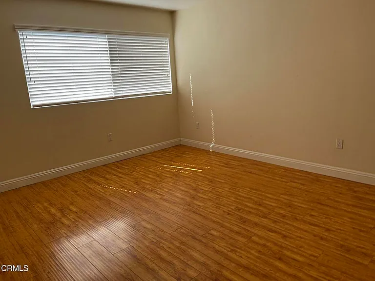 320 McHenry Rd #27 — Photo 7