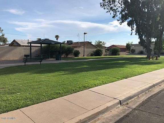 4th image of 6641 N 54th Ave