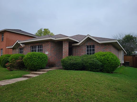 2nd image of 709 Duke Dr