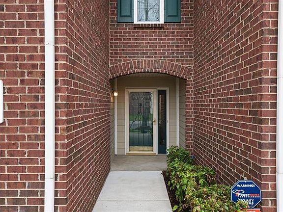 2nd image of 719 Heath Pl