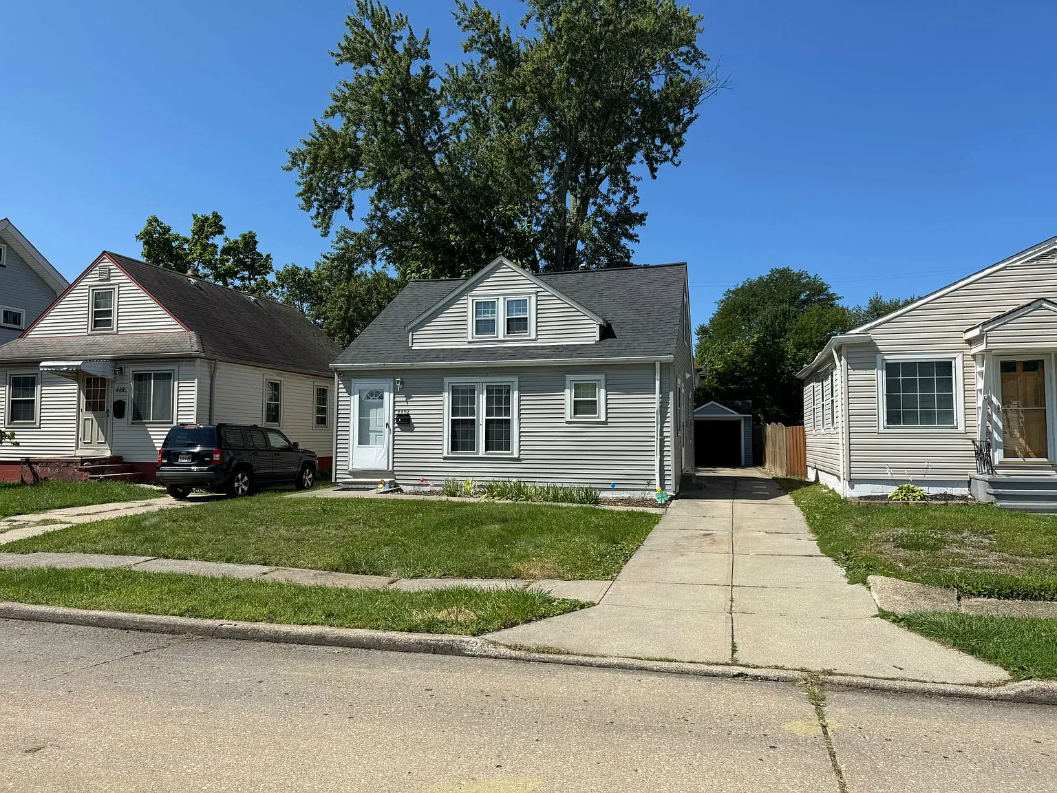 3 bed, 1131 sqft, $1,550 — Photo 3