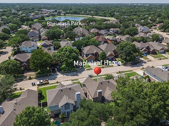 2nd image of 2308 Mapleleaf Ln