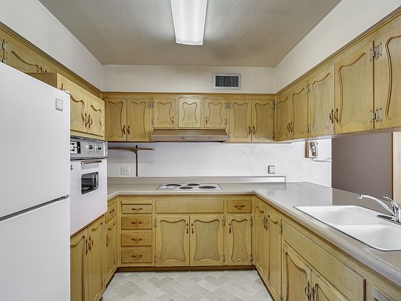 2nd image of 6430 W Sells Dr