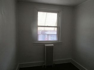 2120 Carver St, Philadelphia, PA 19124