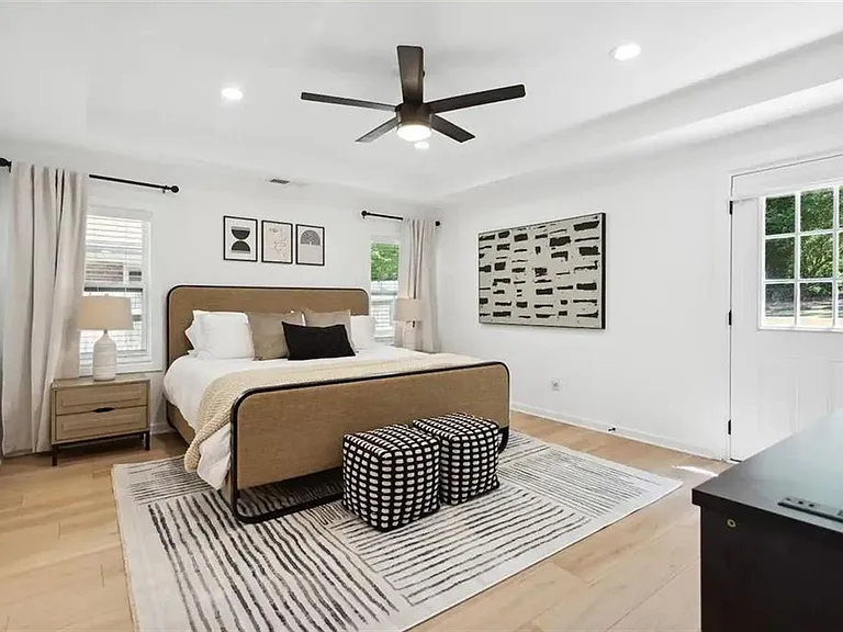 725 Alta Pl NW — Photo 11